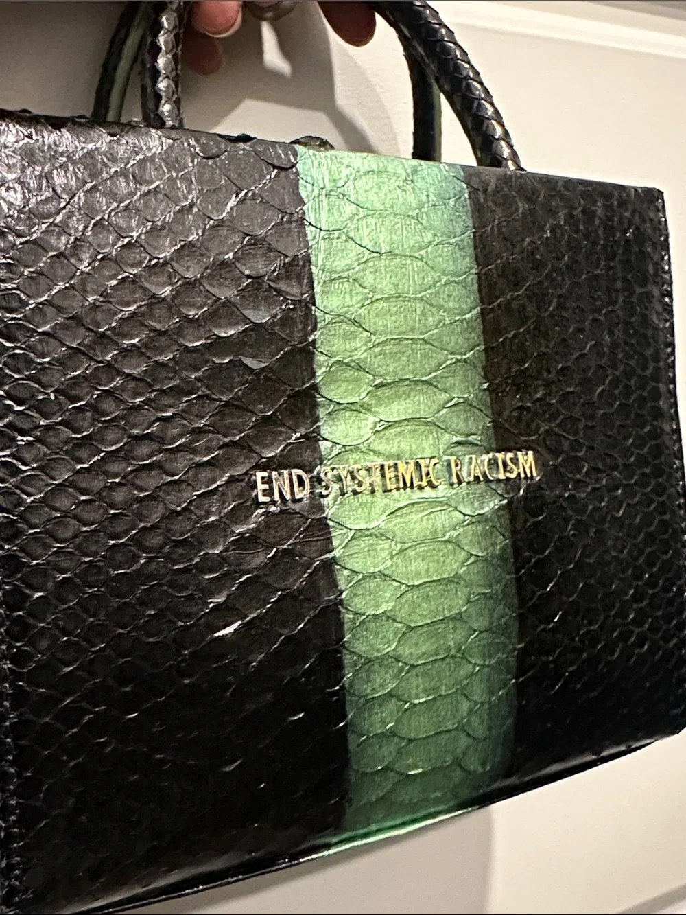 Brandon Blackwood ESR Tote Bag - Picture 3 of 11